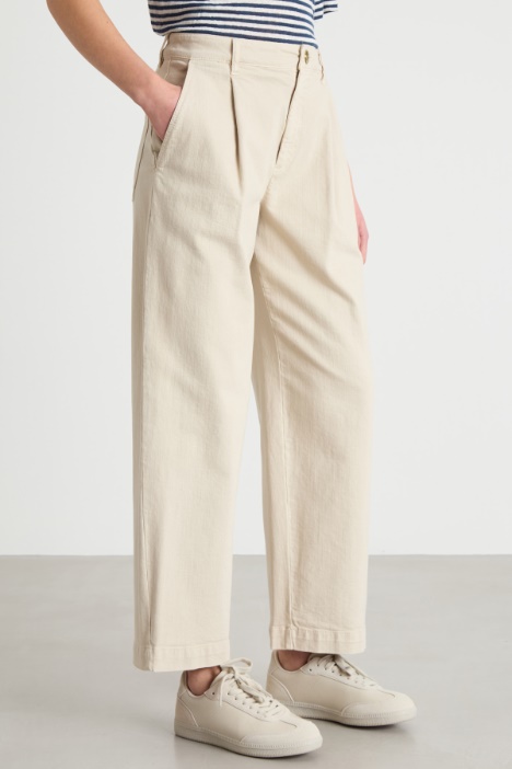 Pantalón amplio de bull