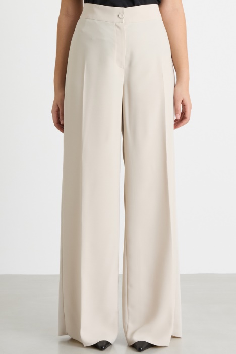 Pantalone ampio in crepe