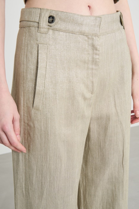 Pantalone carrot in twill