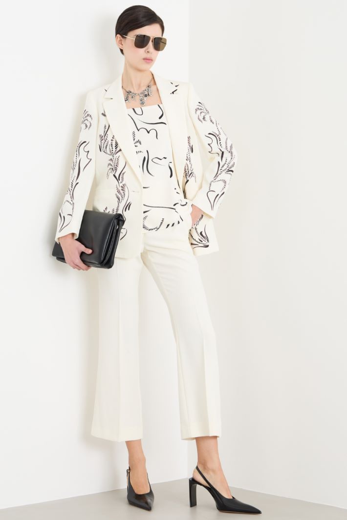 Cropped trousers in technical crepe Intrend
