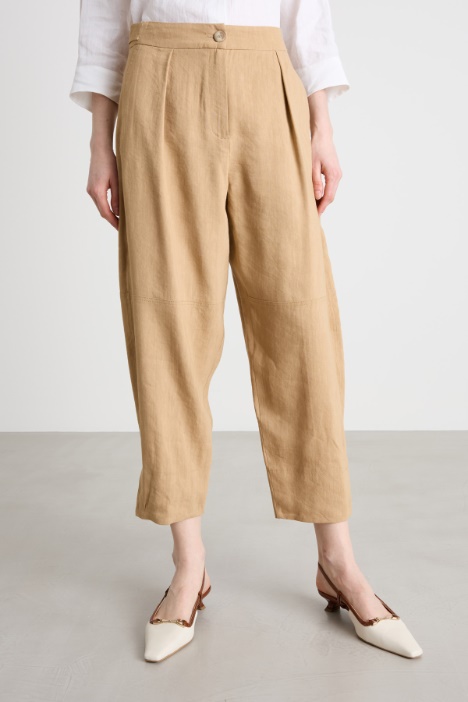 Pantalone carrot ampio