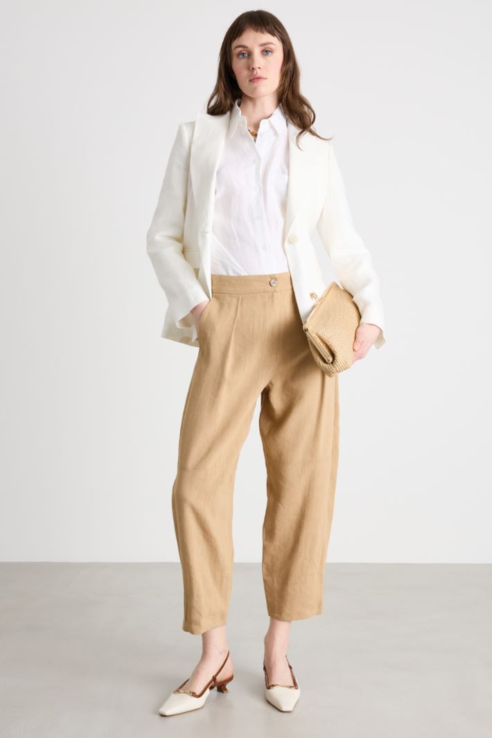 Pantalone carrot ampio Intrend