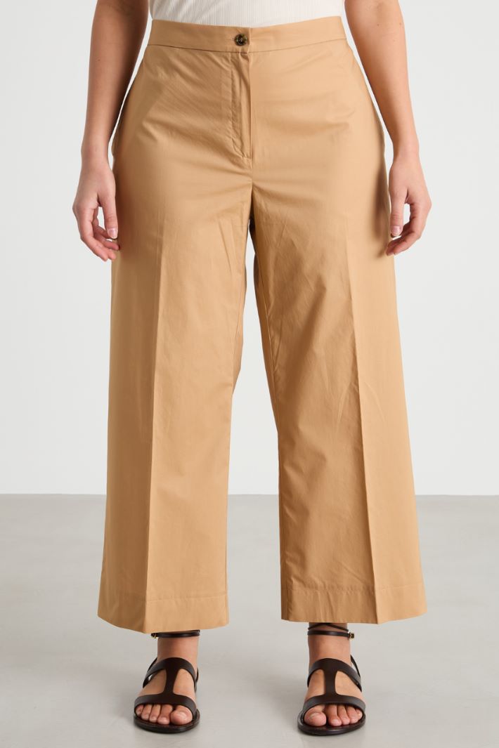 Straight-fit cropped trousers with an elasticated waist Intrend - 2