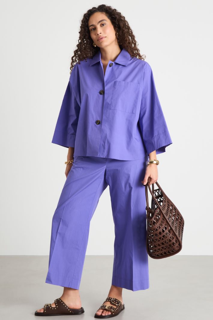 Straight-fit cropped trousers with an elasticated waist Intrend