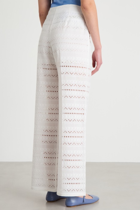 Pantalone dritto in voile ricamato