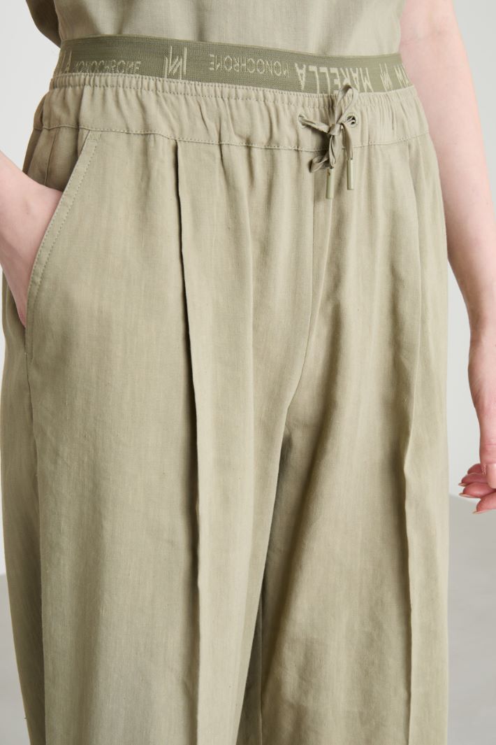 Straight-fit drawstring trousers Intrend - 3