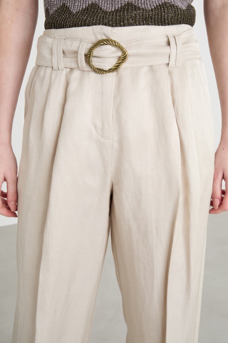 Pantalone fluido con cintura