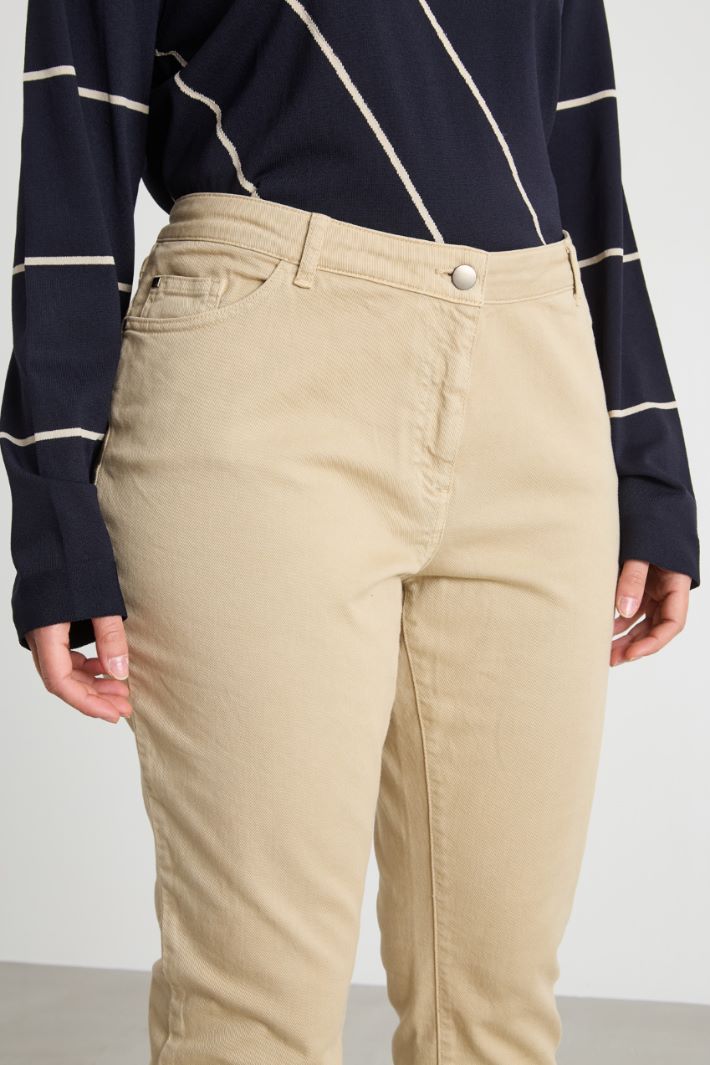 Stretch-cotton bull denim trousers Intrend - 3