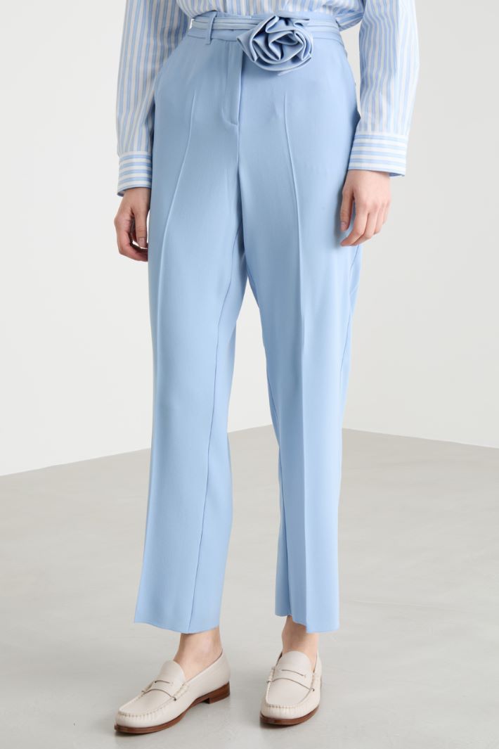 Floral-appliqué trousers Intrend - 2