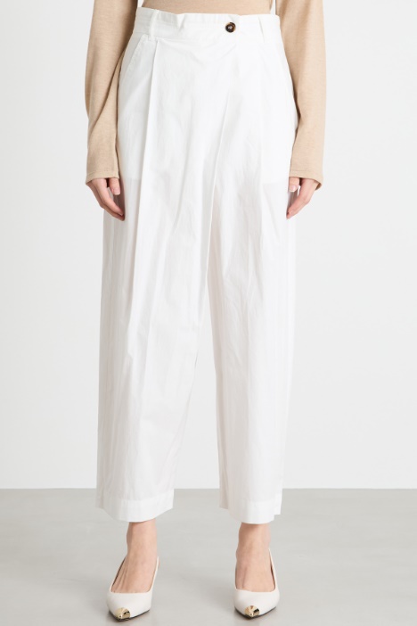 Pantalone carrot in popeline