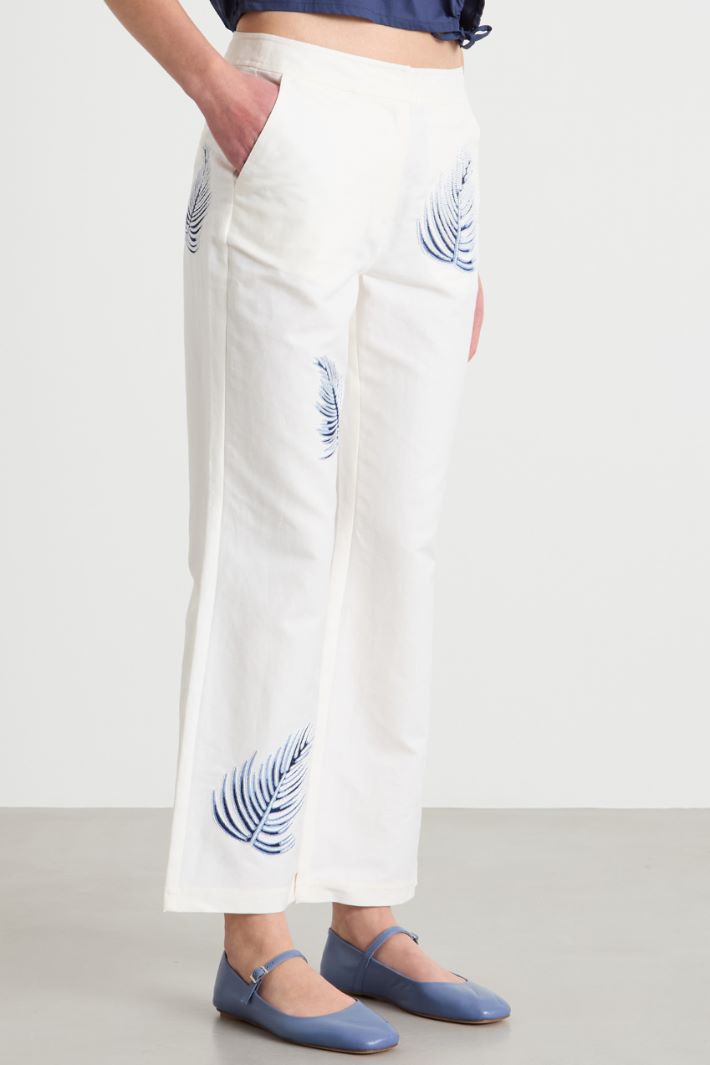 Embroidered flared trousers Intrend - 2