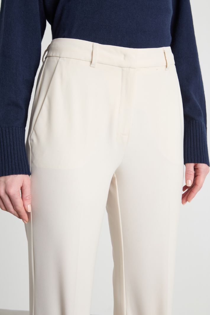 Straight-fit trousers Intrend - 3
