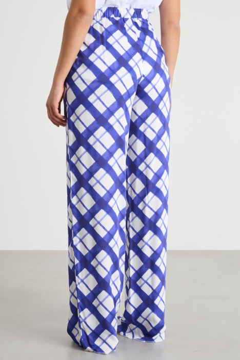 Pantalone stampato con tasche