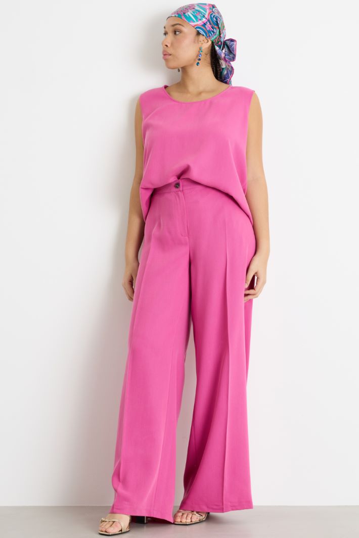 Pressed-crease palazzo trousers Intrend