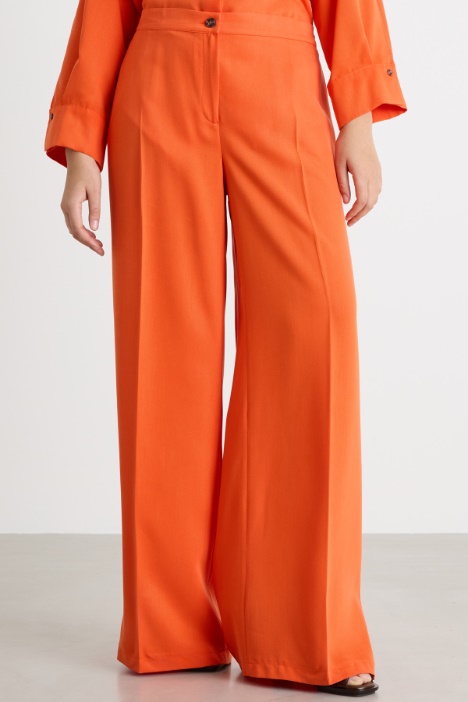 Pantalón palazzo con raya central