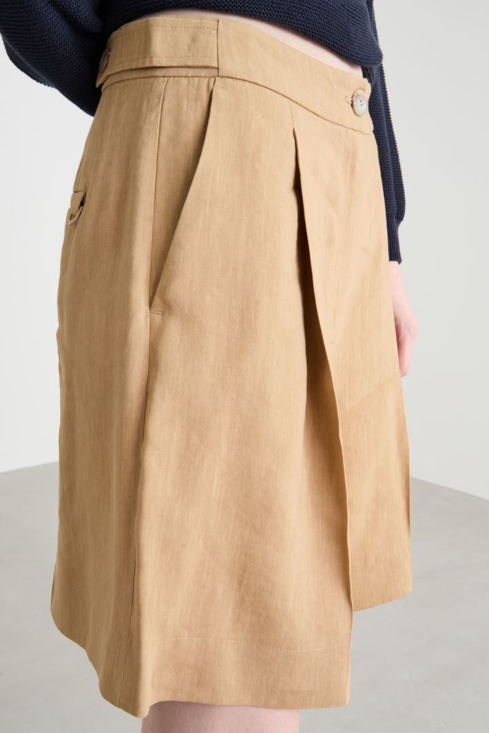 Pleated Bermuda shorts Intrend - 3