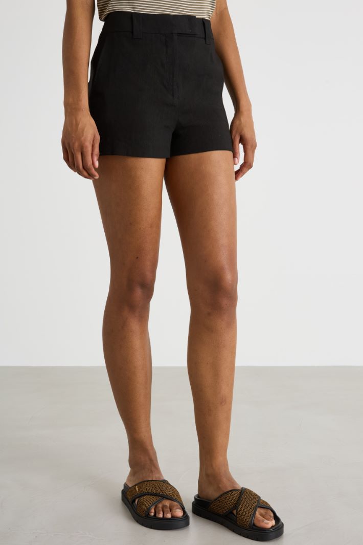Linen-blend canvas shorts Intrend - 2
