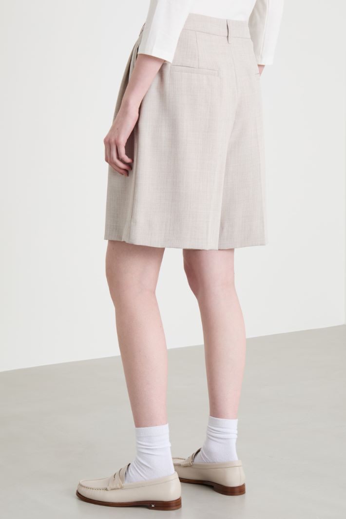 Stretch basketweave Bermuda shorts Intrend - 4