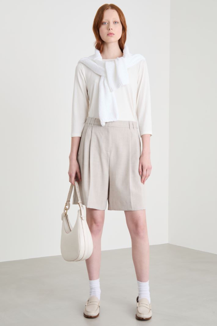 Stretch basketweave Bermuda shorts Intrend