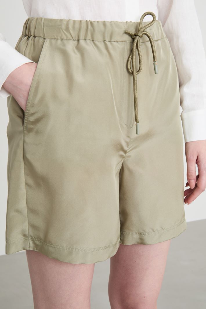 Drawstring Bermuda shorts Intrend - 3