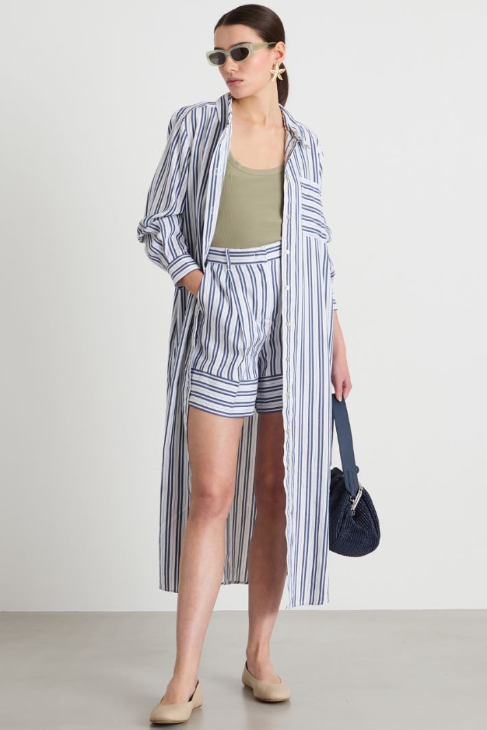 Linen and viscose shorts Intrend