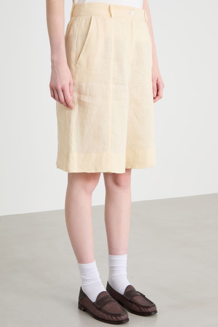 Linen Bermuda shorts Intrend - 2