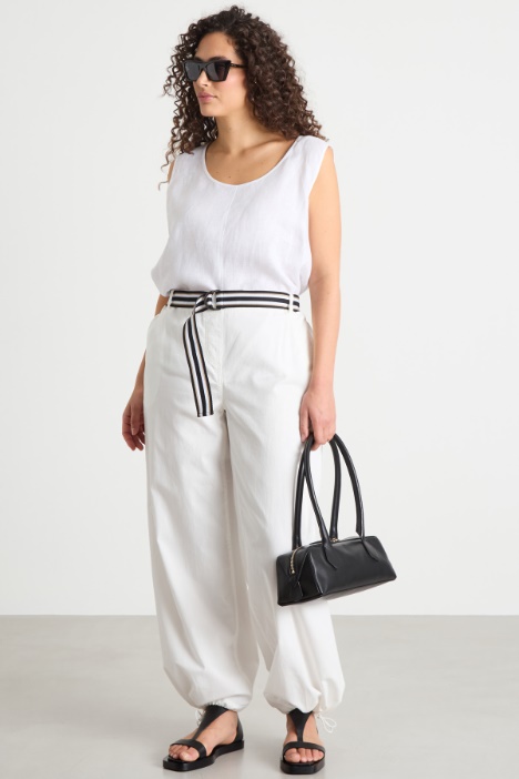 Loose-fit linen top Intrend