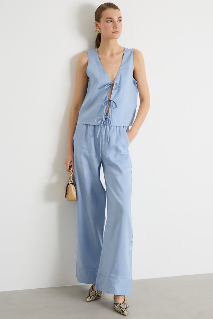 Tie-fastening top Intrend