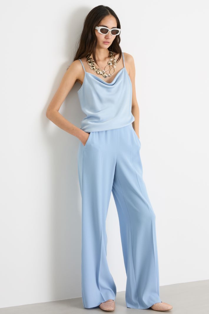 Fluid slip top Intrend