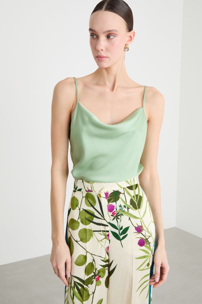 Fluid slip top Intrend - 2