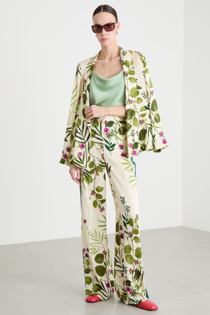 Fluid slip top Intrend