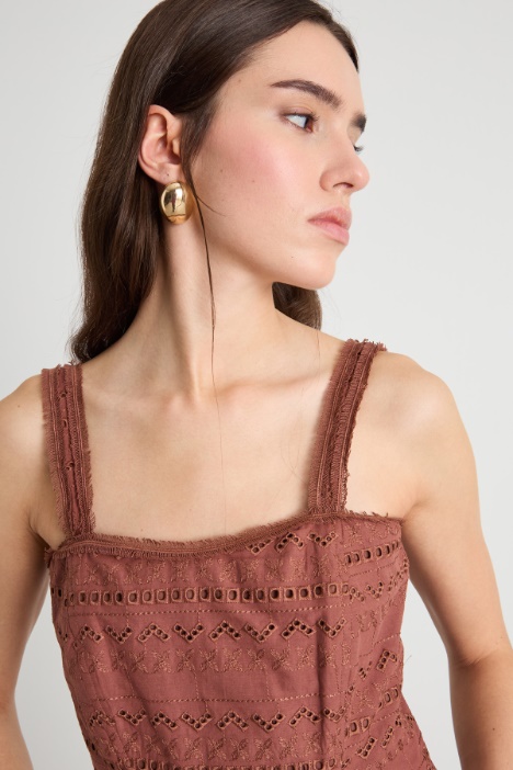 Top a bustier in voile