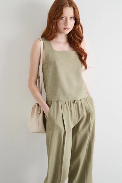 Square-neck boxy top - Intrend