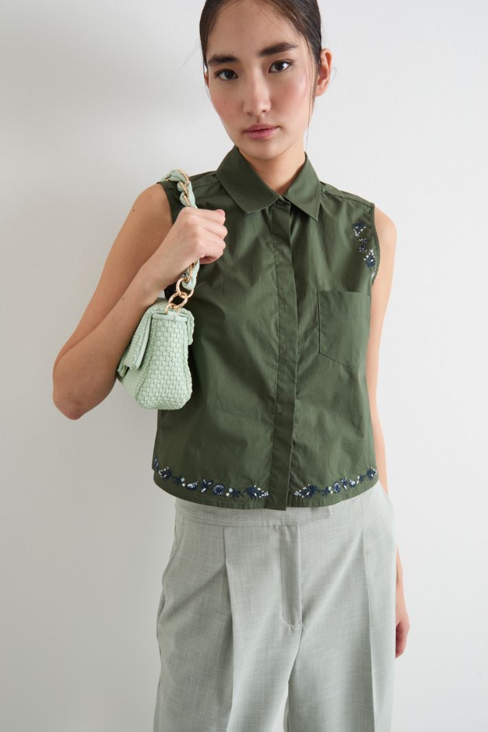 Embroidered poplin top Intrend - 2