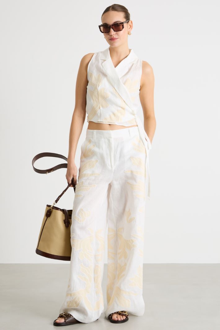 Embroidered Wrap Top Intrend