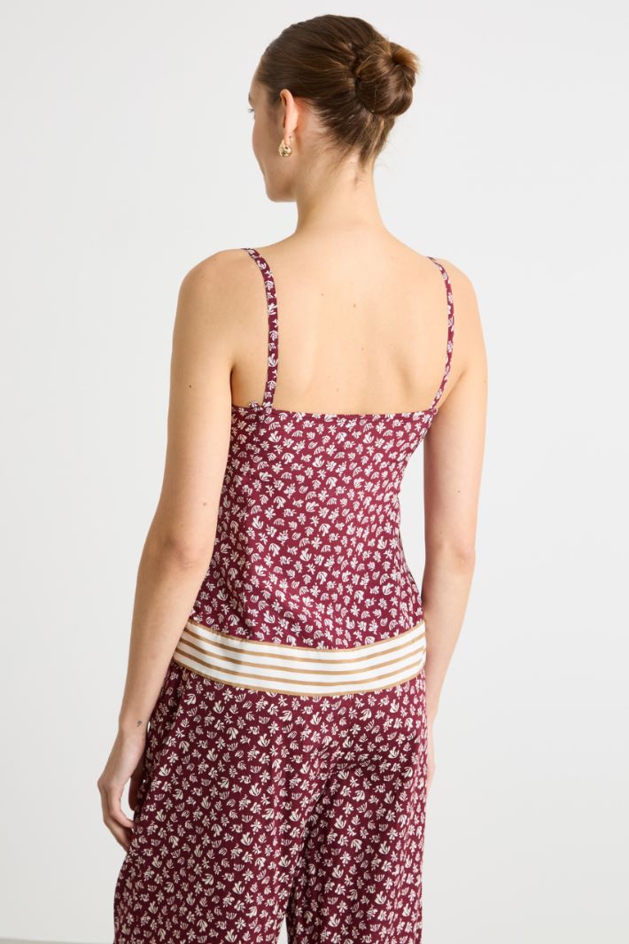 Contrast-panel top Intrend - 4