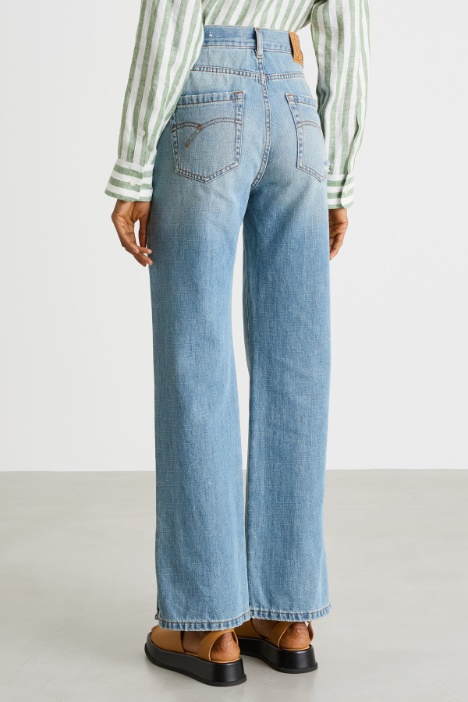 Vaqueros anchos