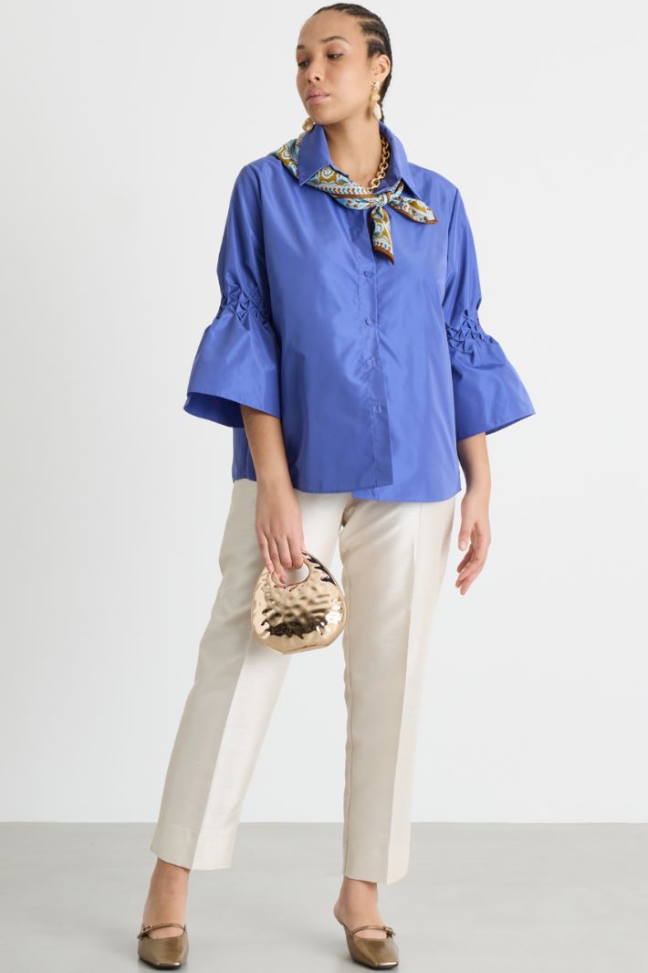 Blusa de tafetán Intrend