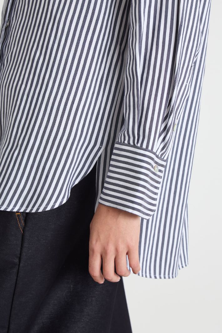 Flowing asymmetric shirt Intrend - 3