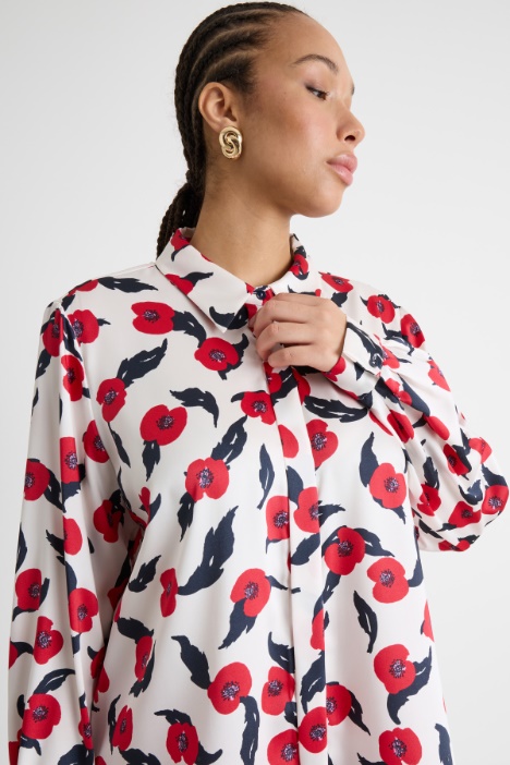 Blusa fluida de twill estampado