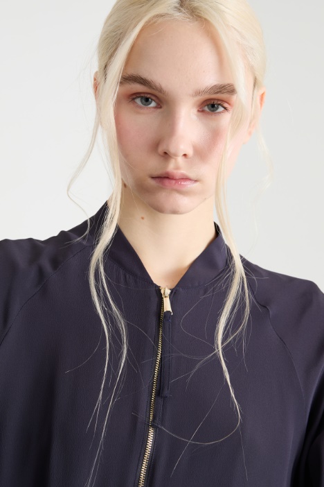Blusa con zip