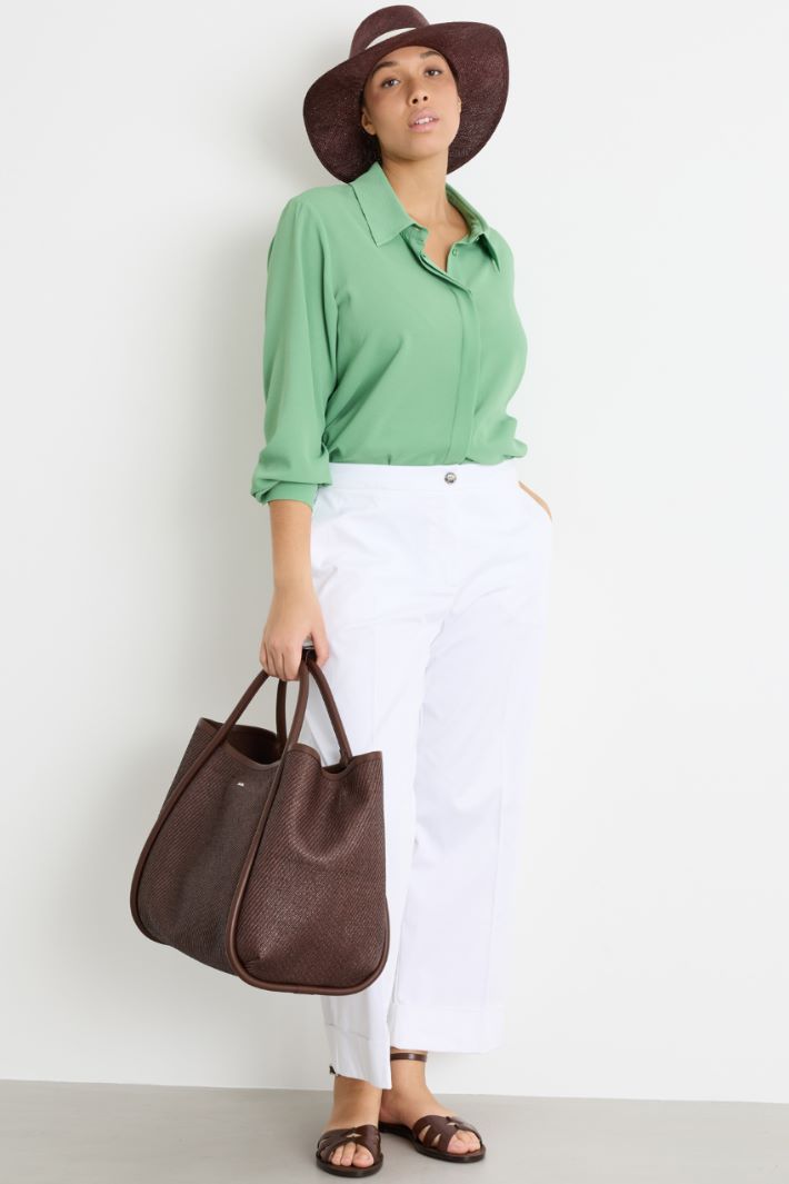 Camicia fluida con fondo arrotondato Intrend