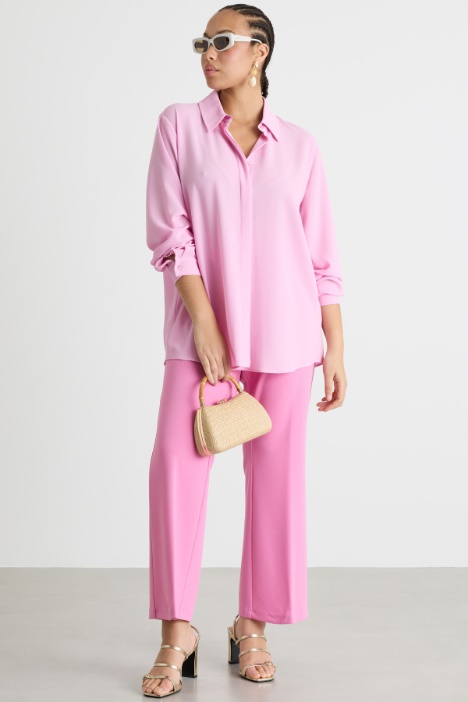 Camicia fluida con fondo arrotondato Intrend