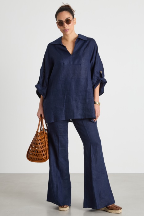 Blusa boxy con alamares Intrend