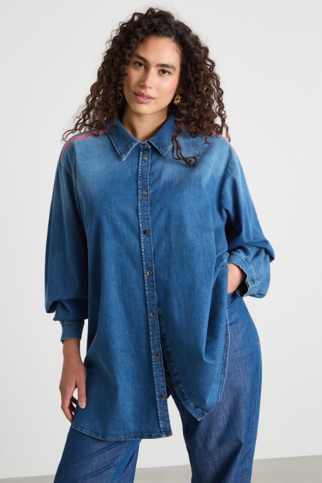 Shirt with Colourful Passementerie Trim Intrend