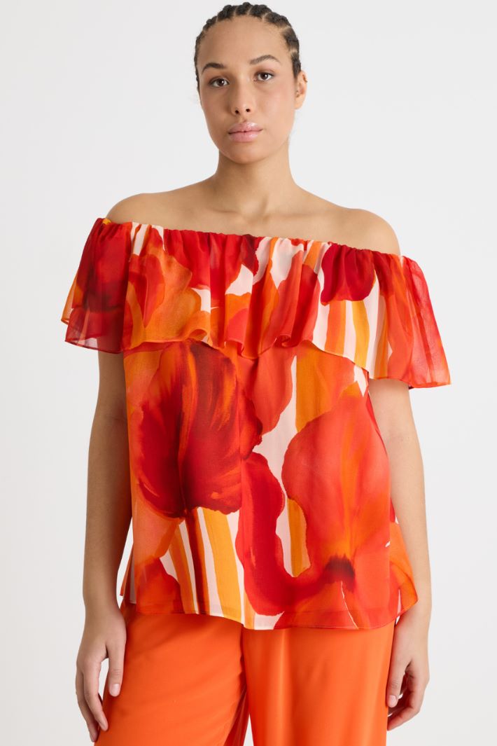 Blusa in georgette con balza Intrend - 2