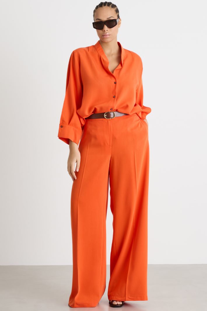 Wide-sleeve twill blouse Intrend