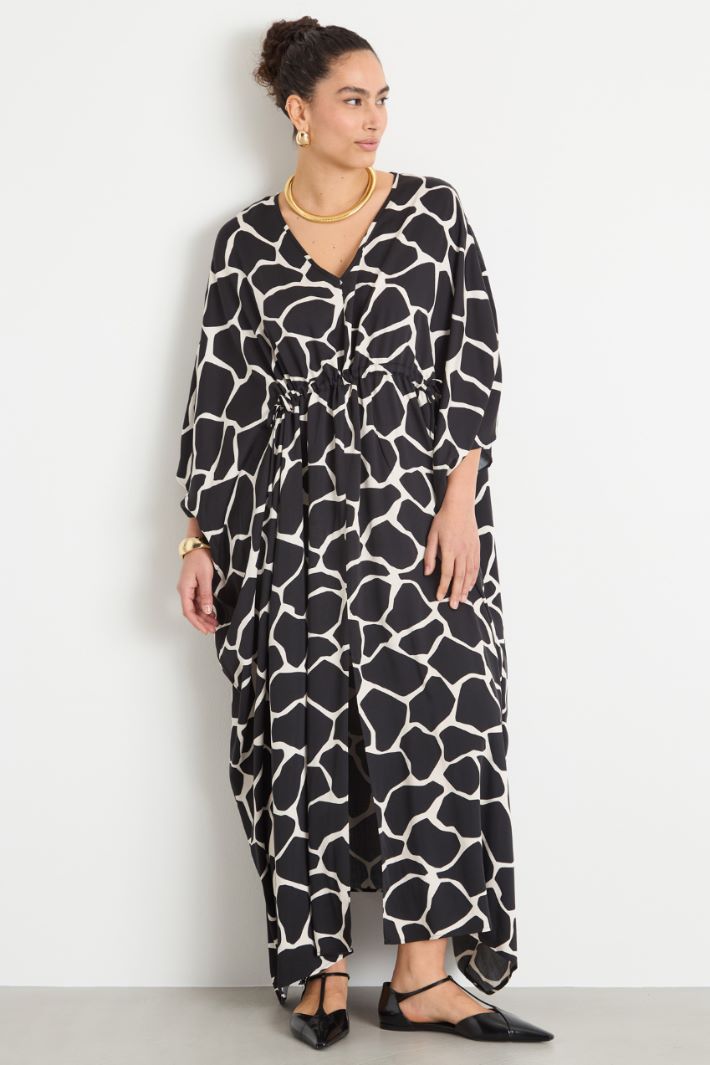 Satin kaftan dress Intrend