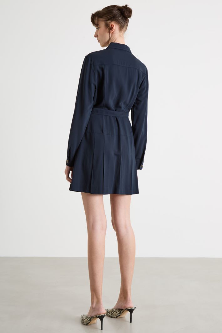 Pointed Collar Dress Intrend - 4