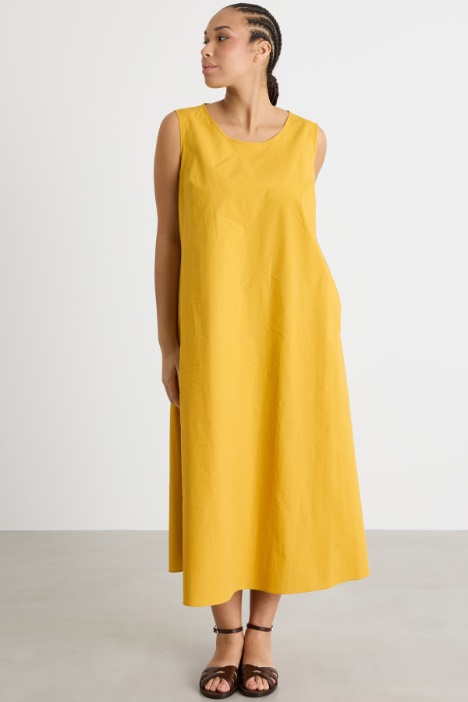 Vestido evasé de popelina